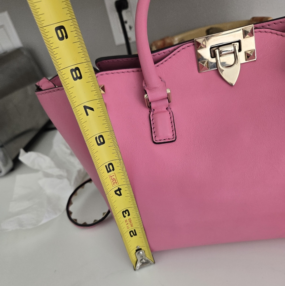 Valentino Pink and Gold Textured Leather Shoulder Bag - Picture 3 of 12